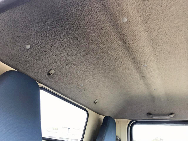 三菱ふそうキャンター平ボディ小型（2t・3t）[写真36]