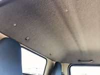 三菱ふそうキャンター平ボディ小型（2t・3t）[写真36]