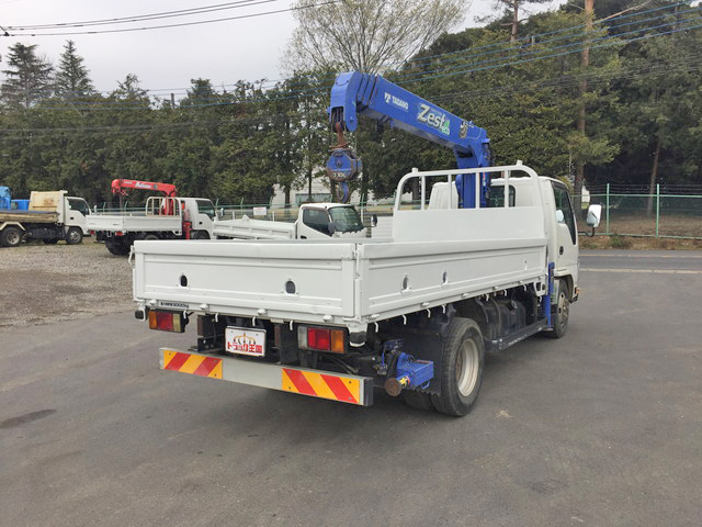 いすゞエルフクレーン4段小型（2t・3t）[写真02]