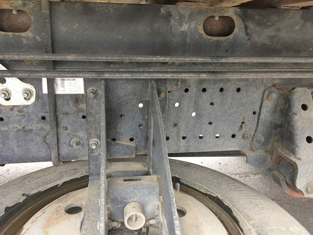 いすゞエルフクレーン4段小型（2t・3t）[写真22]