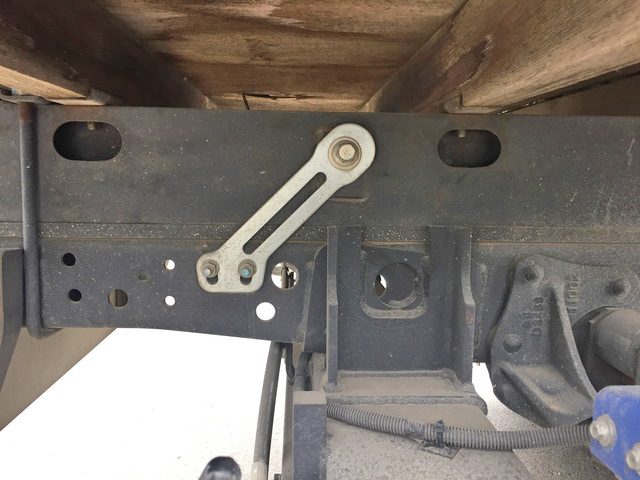 いすゞエルフクレーン4段小型（2t・3t）[写真24]