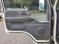 いすゞエルフクレーン4段小型（2t・3t）[写真29]