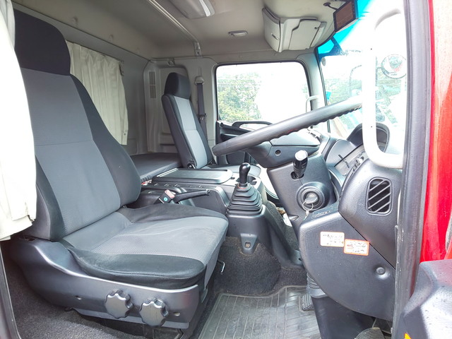 日野レンジャーアルミウイング中型（4t）[写真29]