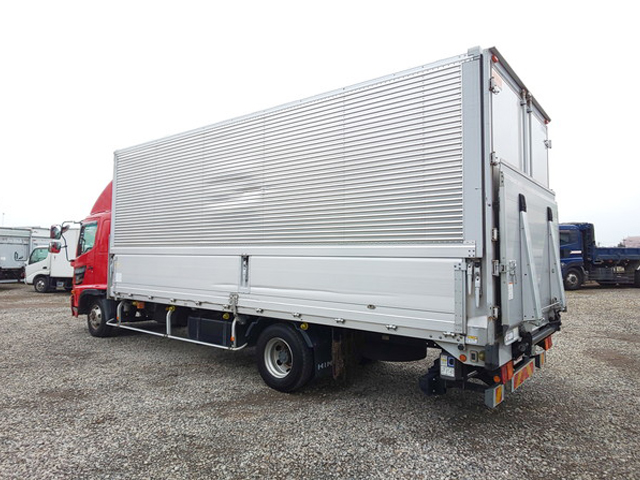 日野レンジャーアルミウイング中型（4t）[写真04]