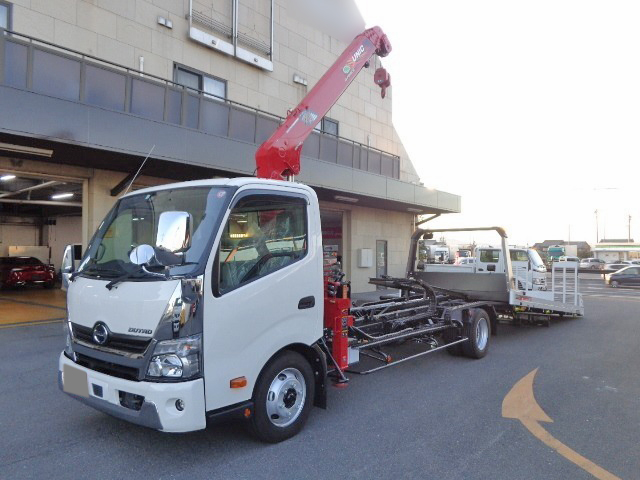 日野デュトロセーフティクレーン4段小型（2t・3t）[写真03]