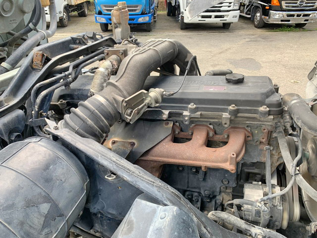 三菱ふそうファイターミキサー車（コンクリートミキサー）増トン（6t・8t）[写真27]