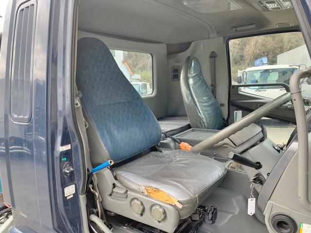 三菱ふそうファイターミキサー車（コンクリートミキサー）増トン（6t・8t）[写真31]