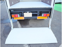 三菱ふそうキャンターユニック3段小型（2t・3t）[写真09]