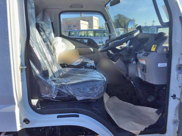 三菱ふそうキャンターセーフティローダー小型（2t・3t）[写真17]