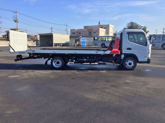 三菱ふそうキャンターセーフティローダー小型（2t・3t）[写真08]