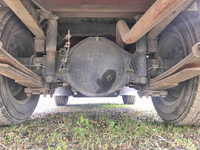 三菱ふそうキャンター平ボディ小型（2t・3t）[写真12]