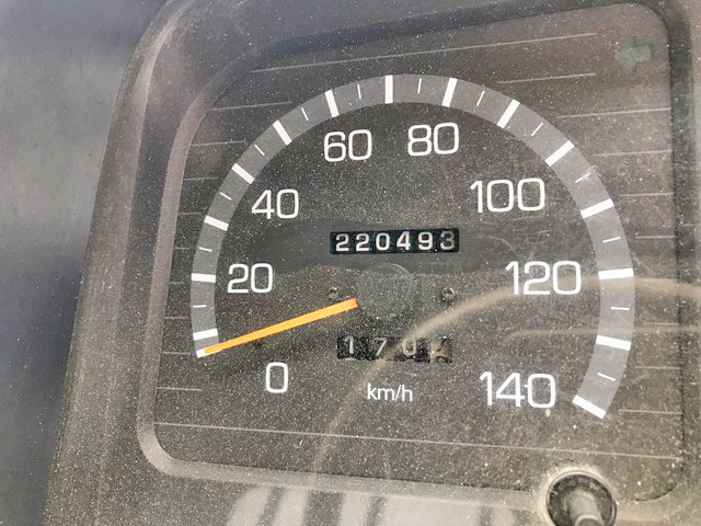 三菱ふそうキャンター平ボディ小型（2t・3t）[写真18]