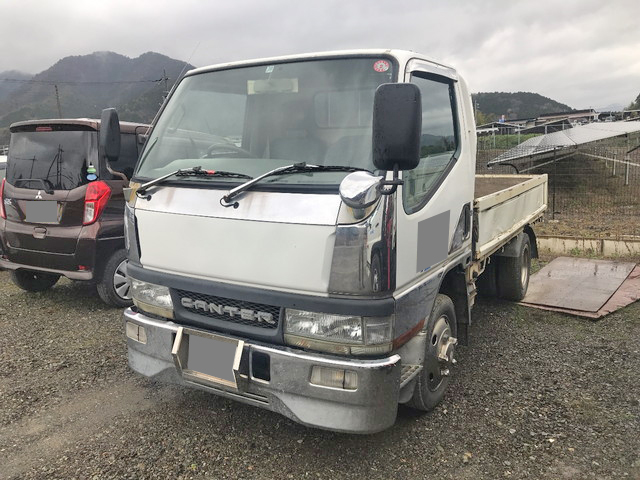 三菱ふそうキャンター平ボディ小型（2t・3t）[写真03]