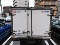 トヨタダイナ冷凍車（冷蔵車）小型（2t・3t）[写真08]