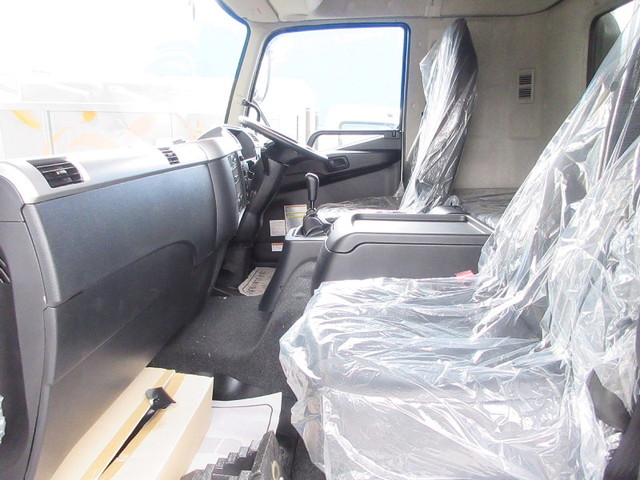 三菱ふそうファイターアルミブロック中型（4t）[写真15]