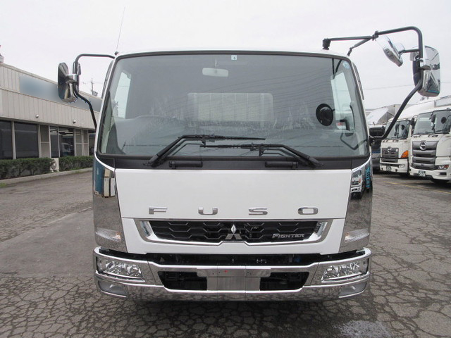 三菱ふそうファイターアルミブロック中型（4t）[写真05]