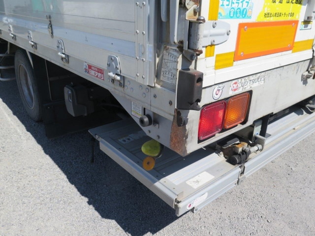 UDトラックスコンドルパネルウイング増トン（6t・8t）[写真15]