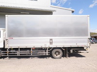 UDトラックスコンドルパネルウイング増トン（6t・8t）[写真06]