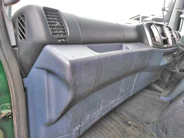 日野レンジャーアルミウイング増トン（6t・8t）[写真29]