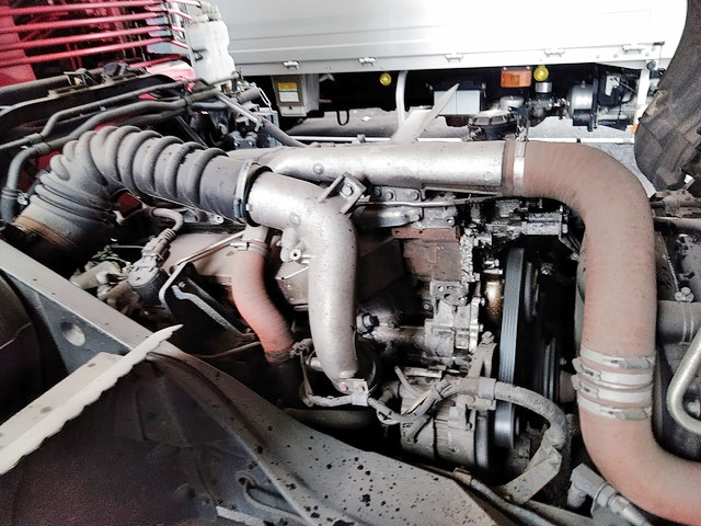 三菱ふそうファイターユニック4段中型（4t）[写真18]