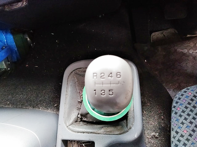 三菱ふそうファイターユニック4段中型（4t）[写真27]