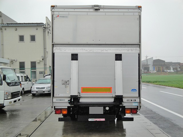 三菱ふそうファイターアルミウイング中型（4t）[写真10]