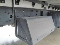 三菱ふそうファイターアルミウイング中型（4t）[写真21]