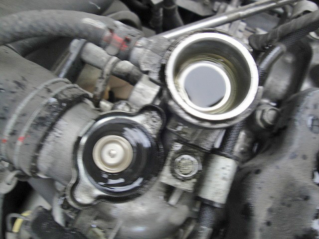 三菱ふそうファイターアルミウイング中型（4t）[写真30]