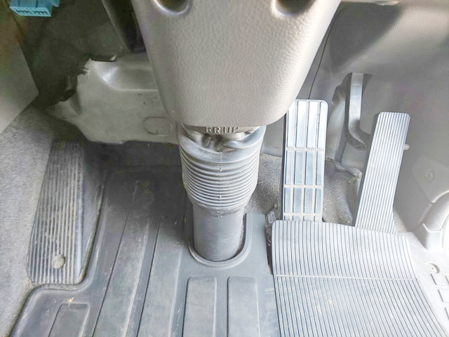 UDトラックスクオンアルミウイング大型（10t）[写真32]