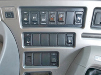 UDトラックスクオンアルミウイング大型（10t）[写真35]