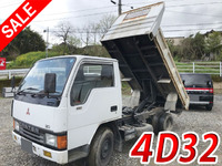 三菱ふそうキャンターダンプ小型（2t・3t）[写真01]