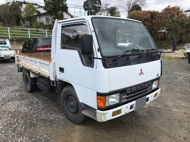 三菱ふそうキャンターダンプ小型（2t・3t）[写真03]