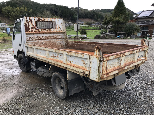 三菱ふそうキャンターダンプ小型（2t・3t）[写真04]