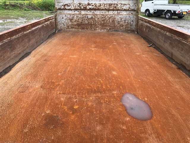 三菱ふそうキャンターダンプ小型（2t・3t）[写真06]