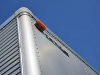 いすゞエルフアルミバン小型（2t・3t）[写真17]