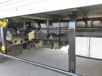 いすゞエルフアルミバン小型（2t・3t）[写真22]