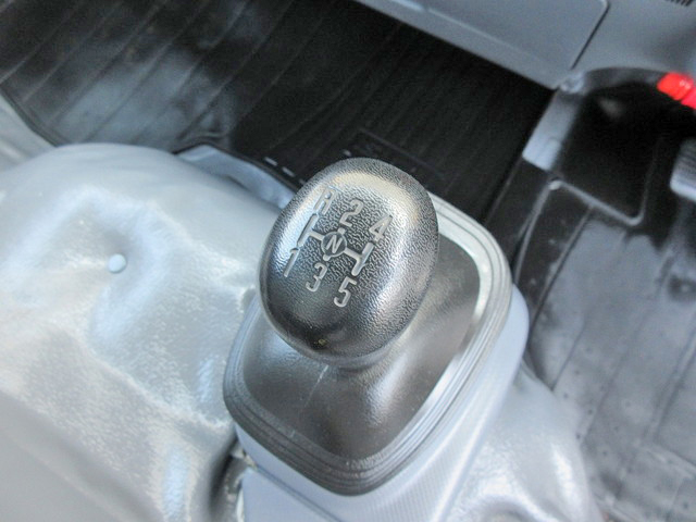 いすゞエルフアルミバン小型（2t・3t）[写真34]