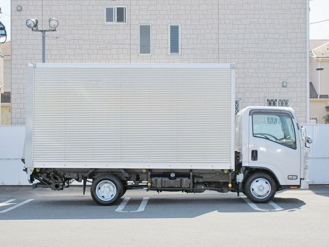 いすゞエルフアルミバン小型（2t・3t）[写真05]