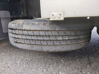 三菱ふそうキャンター平ボディ小型（2t・3t）[写真24]