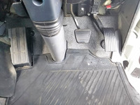 三菱ふそうキャンター平ボディ小型（2t・3t）[写真37]