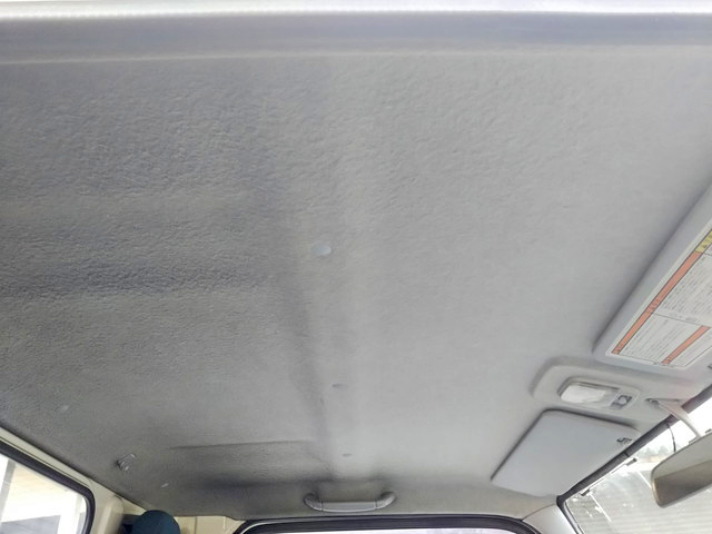 三菱ふそうキャンター平ボディ小型（2t・3t）[写真38]