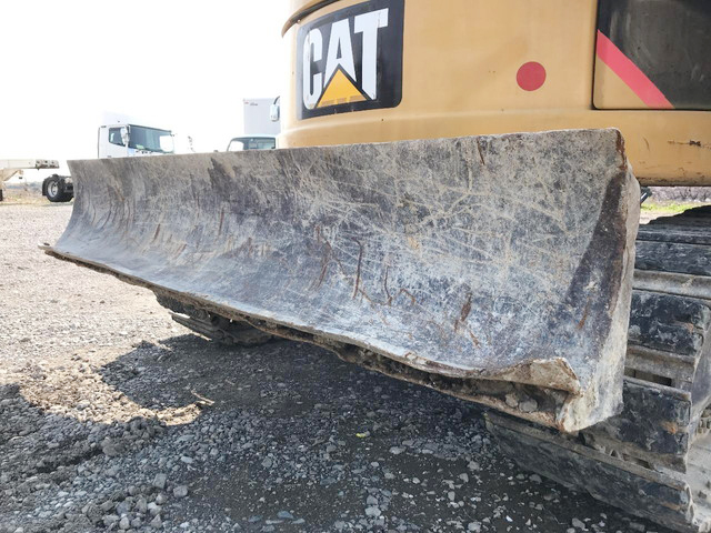 CATユンボ（バックホー）[写真24]