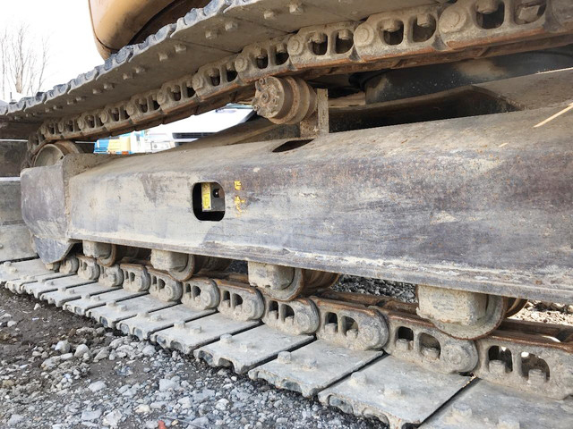 CATユンボ（バックホー）[写真26]