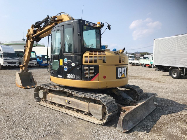 CATユンボ（バックホー）[写真04]