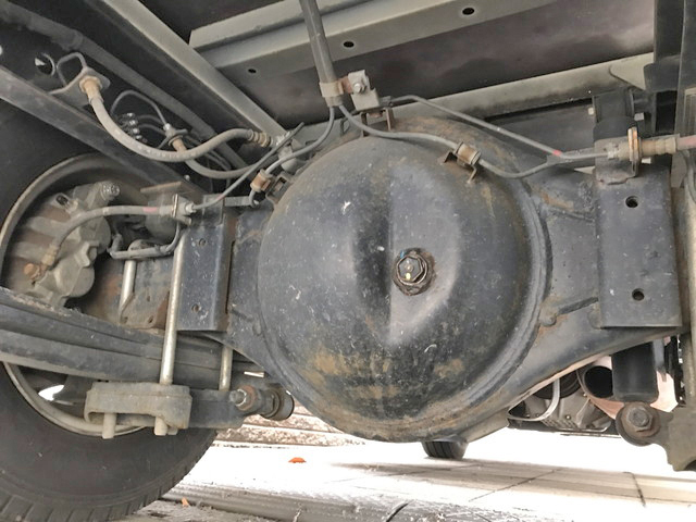 日野デュトロ幌ウイング小型（2t・3t）[写真10]