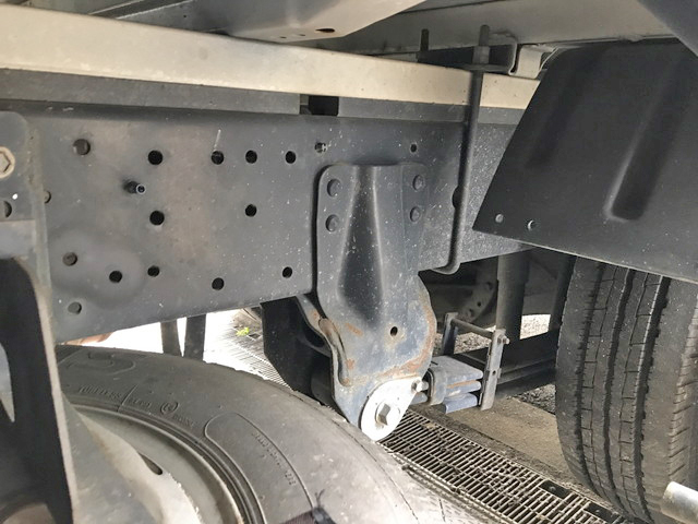 日野デュトロ幌ウイング小型（2t・3t）[写真08]