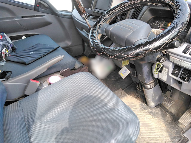 三菱ふそうキャンターダンプ小型（2t・3t）[写真19]