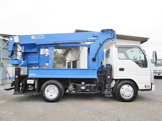 UDトラックスアトラス高所作業車小型（2t・3t）[写真06]