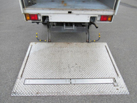 いすゞエルフアルミバン小型（2t・3t）[写真12]