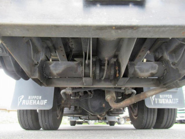 いすゞエルフアルミバン小型（2t・3t）[写真24]